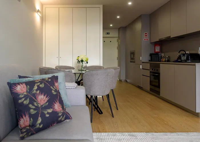 Ribeira Sao Joao Oporto